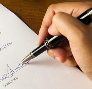 Подпись в заявлении о расторжении брака Подпись в заявлении о расторжении брака
